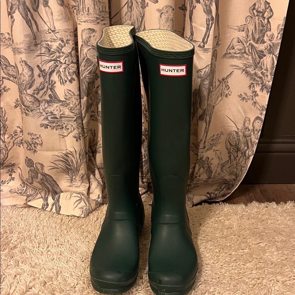 Hunter Dark Green Waterproof Boots